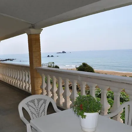 House Tolis - Beach, Corfu פלקאס