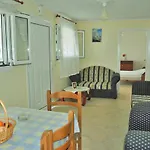House Tolis - Beach, Corfu 펠레카스